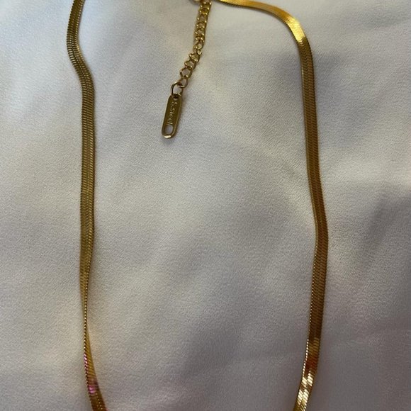 14K Gold Plated Stainless Steel Necklace set (2 pieces) - Picture 3 of 5